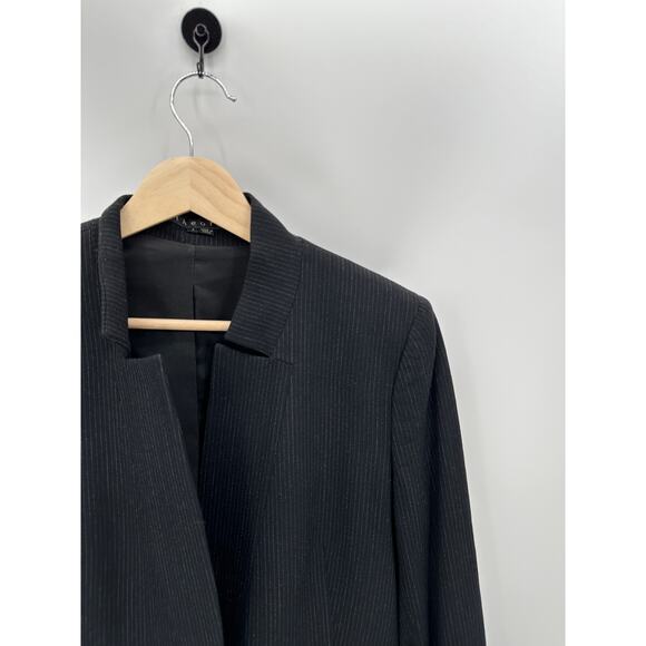Theory Jacket Women 8 Black Pinstripe One Button Long Sleeve Wool Blend Blazer - Picture 3 of 9